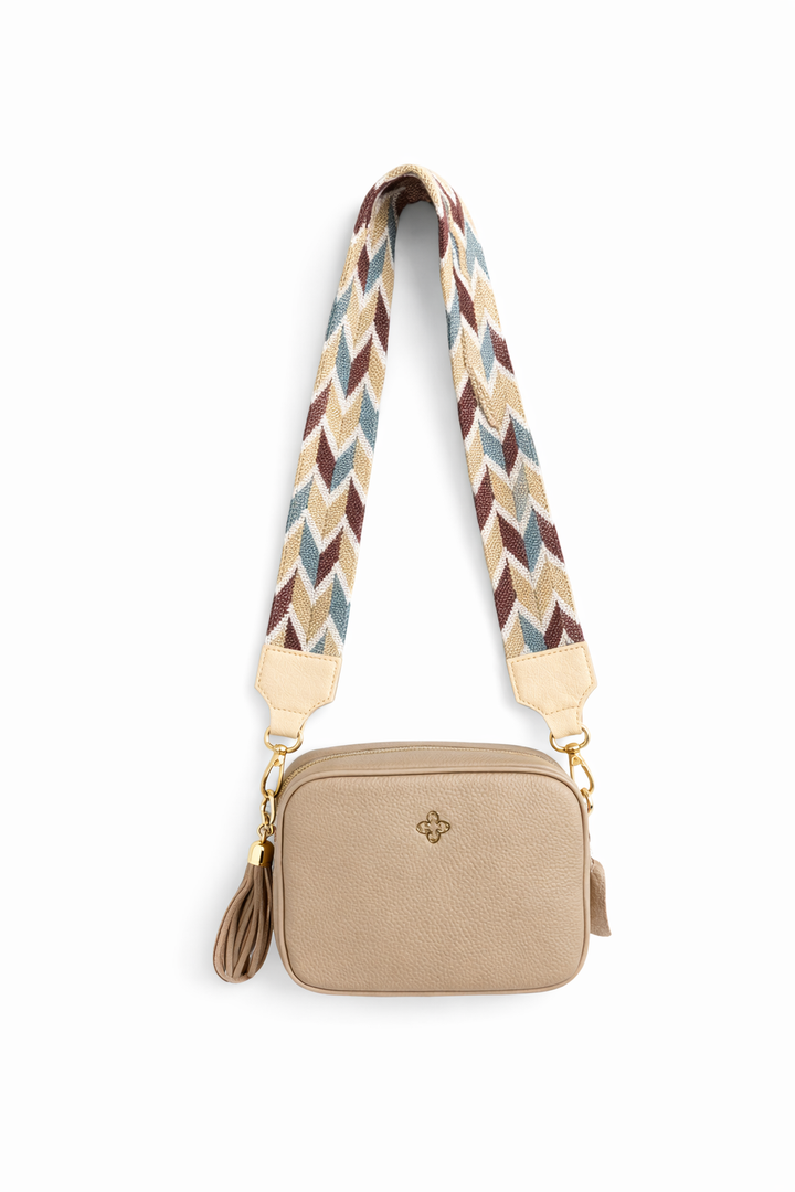 Genuine Leather Crossbody Bag with Wayuu Strap