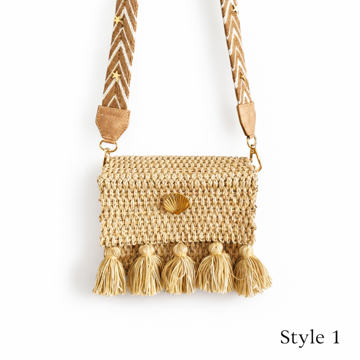 Colombian Sea Grass Bag with Wayuu Strap