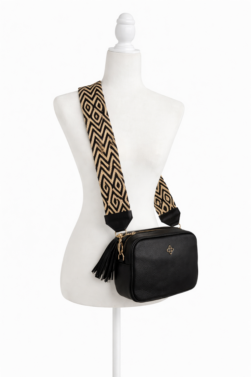 Genuine Leather Crossbody Bags with Wayuu Strap