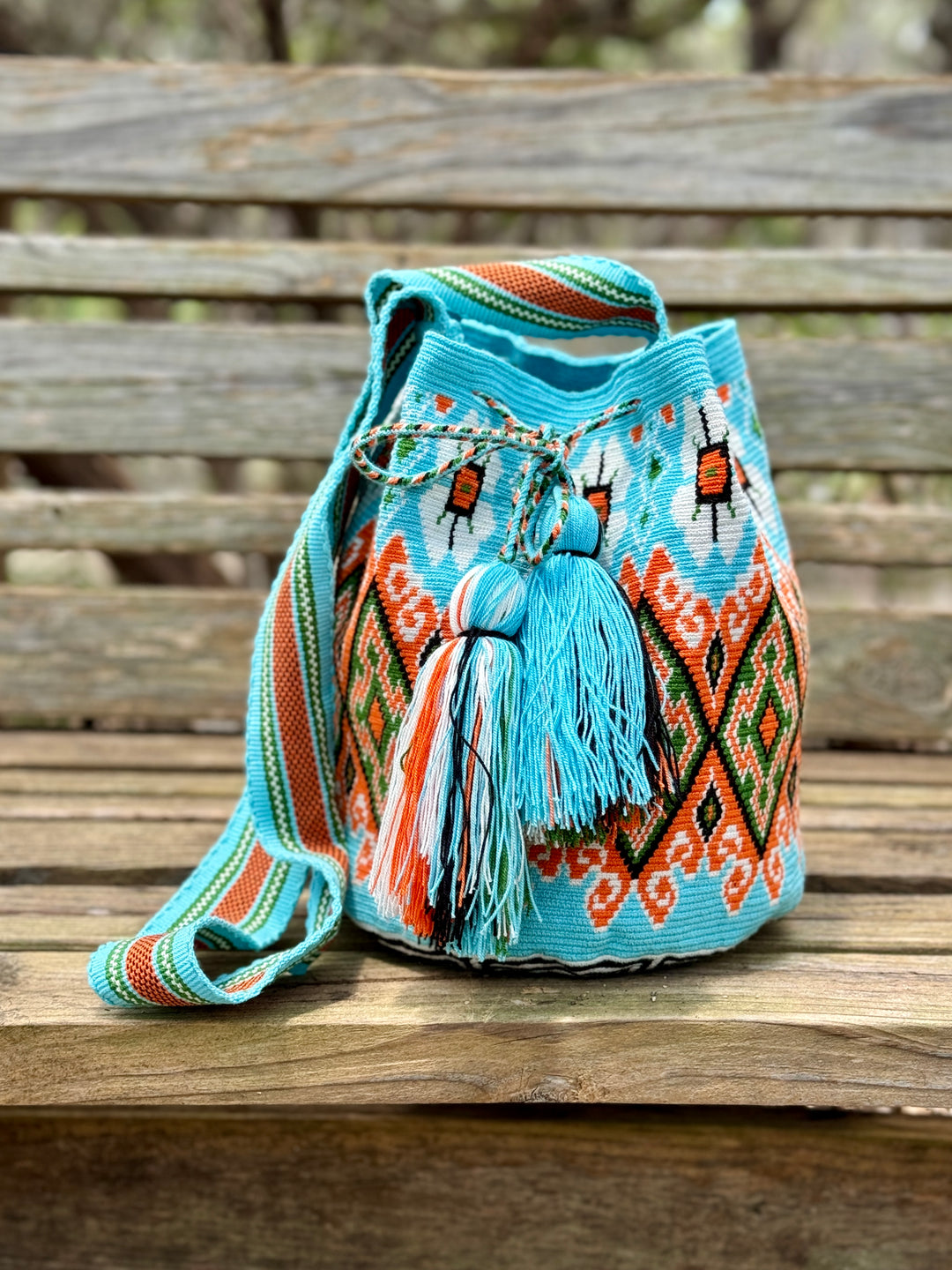 Wayuu bag - Traditional knitted - Blue 2024 jean pompon