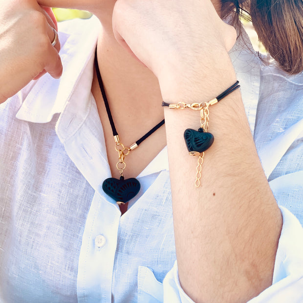 Izzy's Black Heart Clay Bracelet