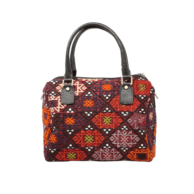 Carpet Bag - Moroccan Handmade Kilim Bag – Biyadina Store