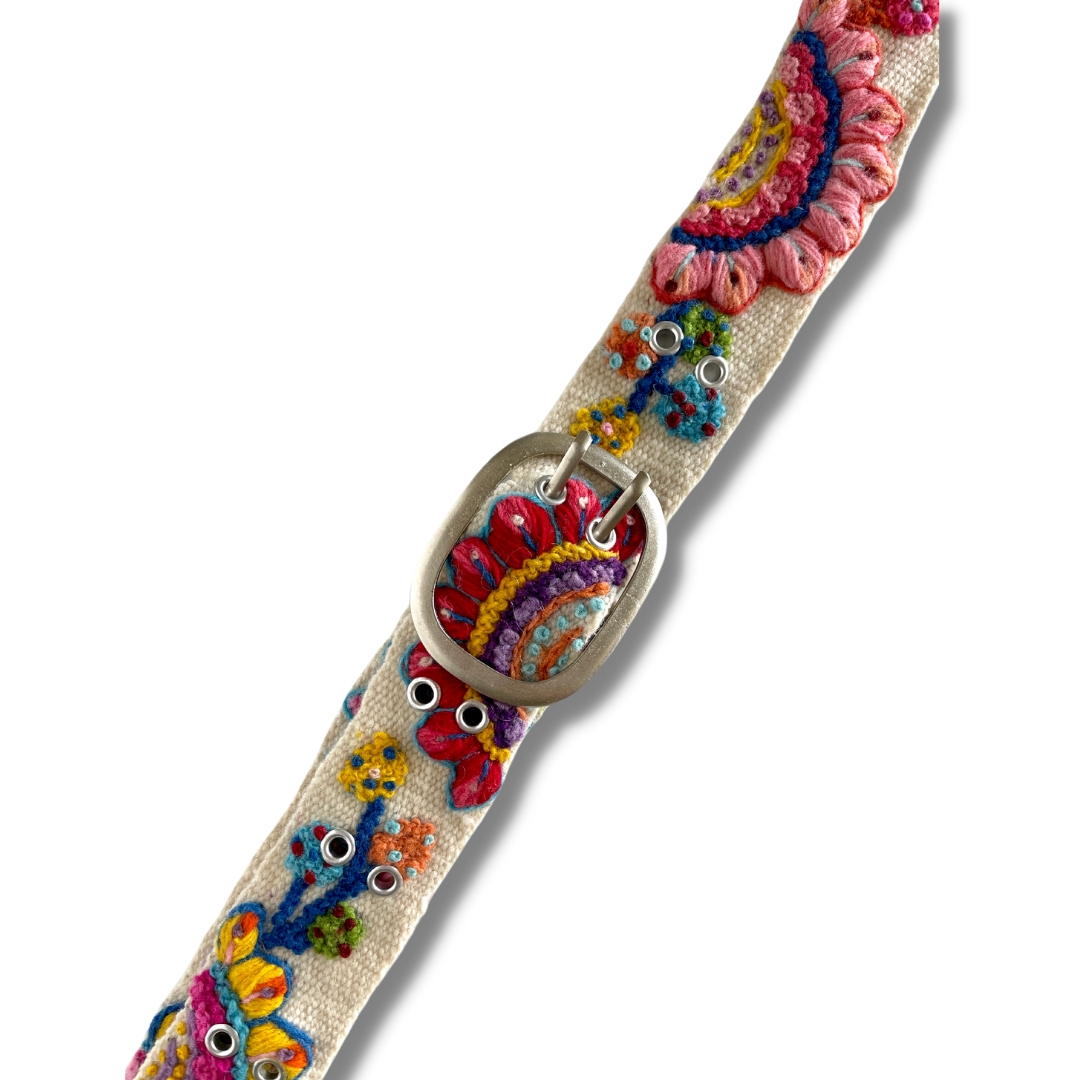 Girasoles Wool Belt in White - Bootsologie