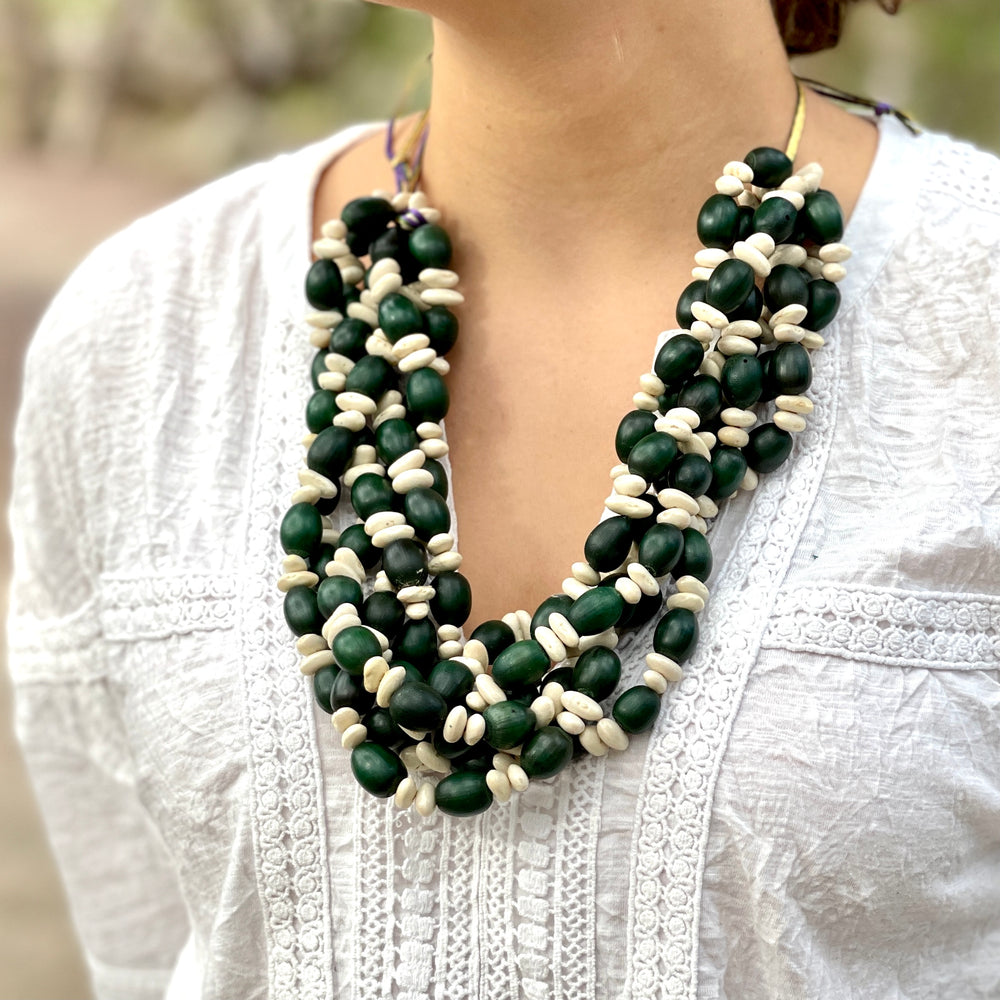 Tamara Seeds Necklaces - Bootsologie