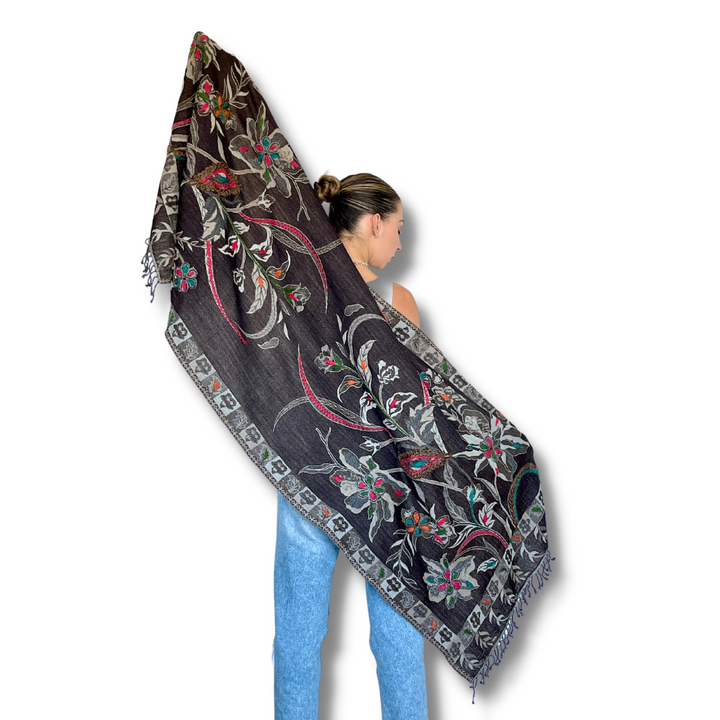 Lola’s Pashmina - Bootsologie