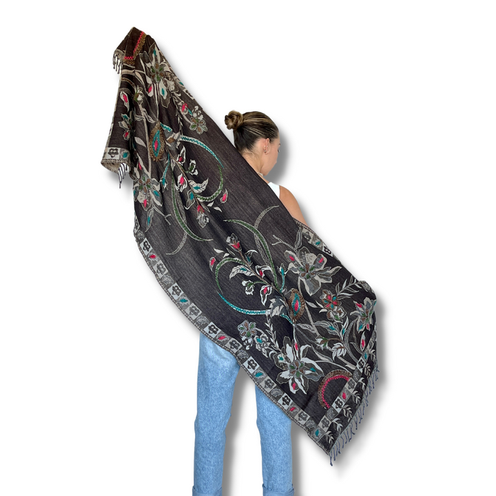 Lola’s Pashmina - Bootsologie