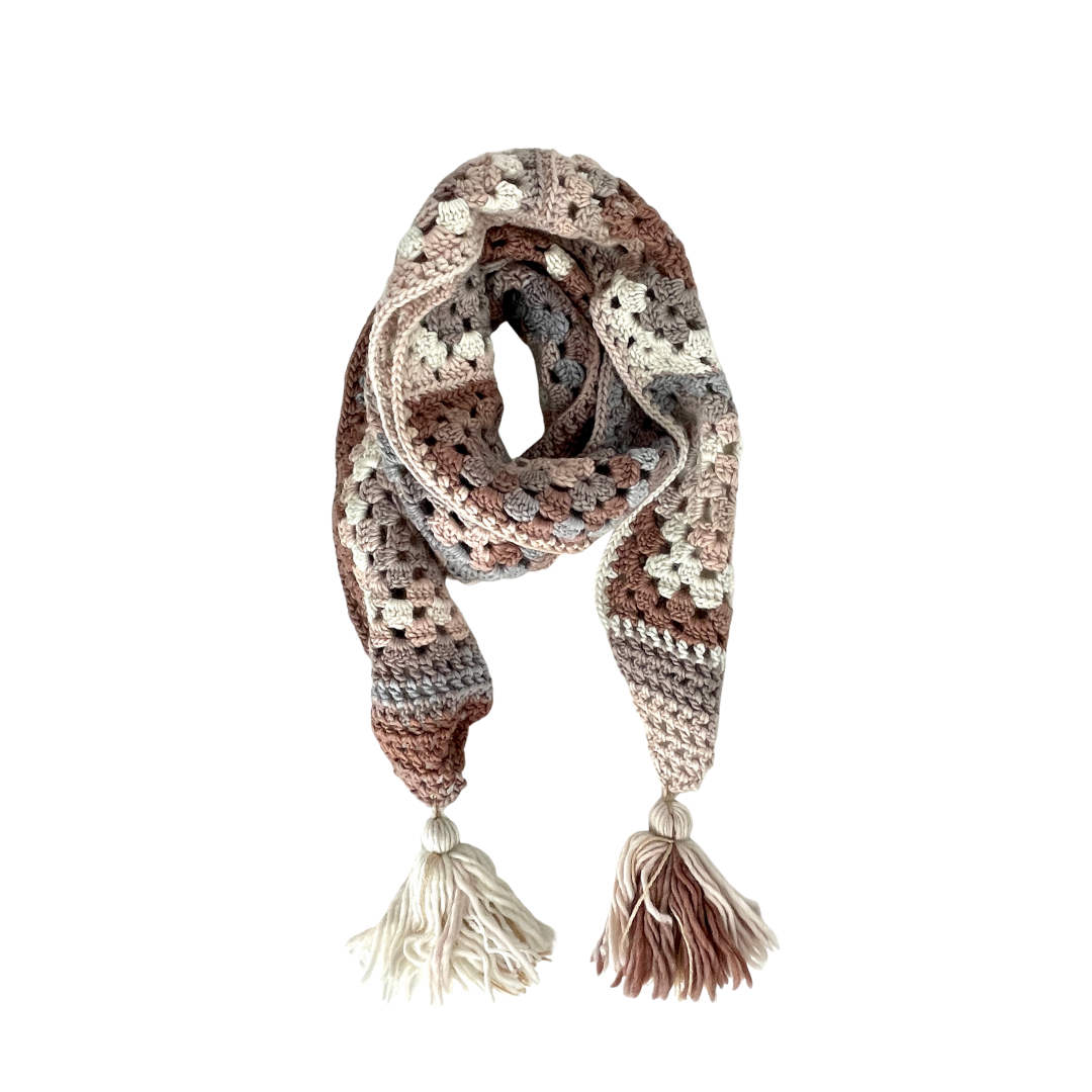 Latte Granny Scarf - Bootsologie