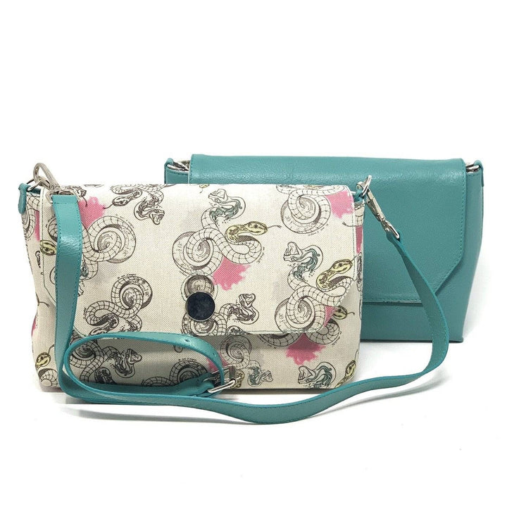 Samantha Reversible Crossbody - Bootsologie